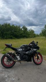 Suzuki GSX-R125 - SUZUKI GSX R 125