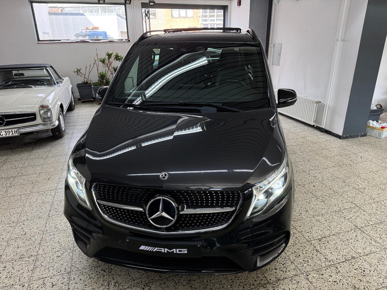 Mercedes-Benz V 300 d 4Ma AMG + NIGHT NAV/LED/PSD/DISTR/STDHZ
