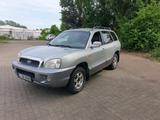 Hyundai Zu verkaufen Hyundai Santa Fe 2.4 benzin - Hyundai SANTA FE Kombi Gebrauchtwagen