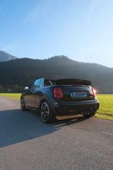 MINI JCW Cabrio, 8-Gang-Automatik, ohne OPF! - MINI John Cooper Works Cabrio mit Schiebedach