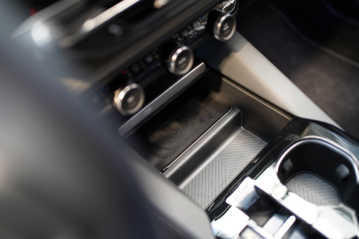 Fahrzeugabbildung Citroën C5 X PureTech 180 EAT8 Shine Pack Automatik Navi