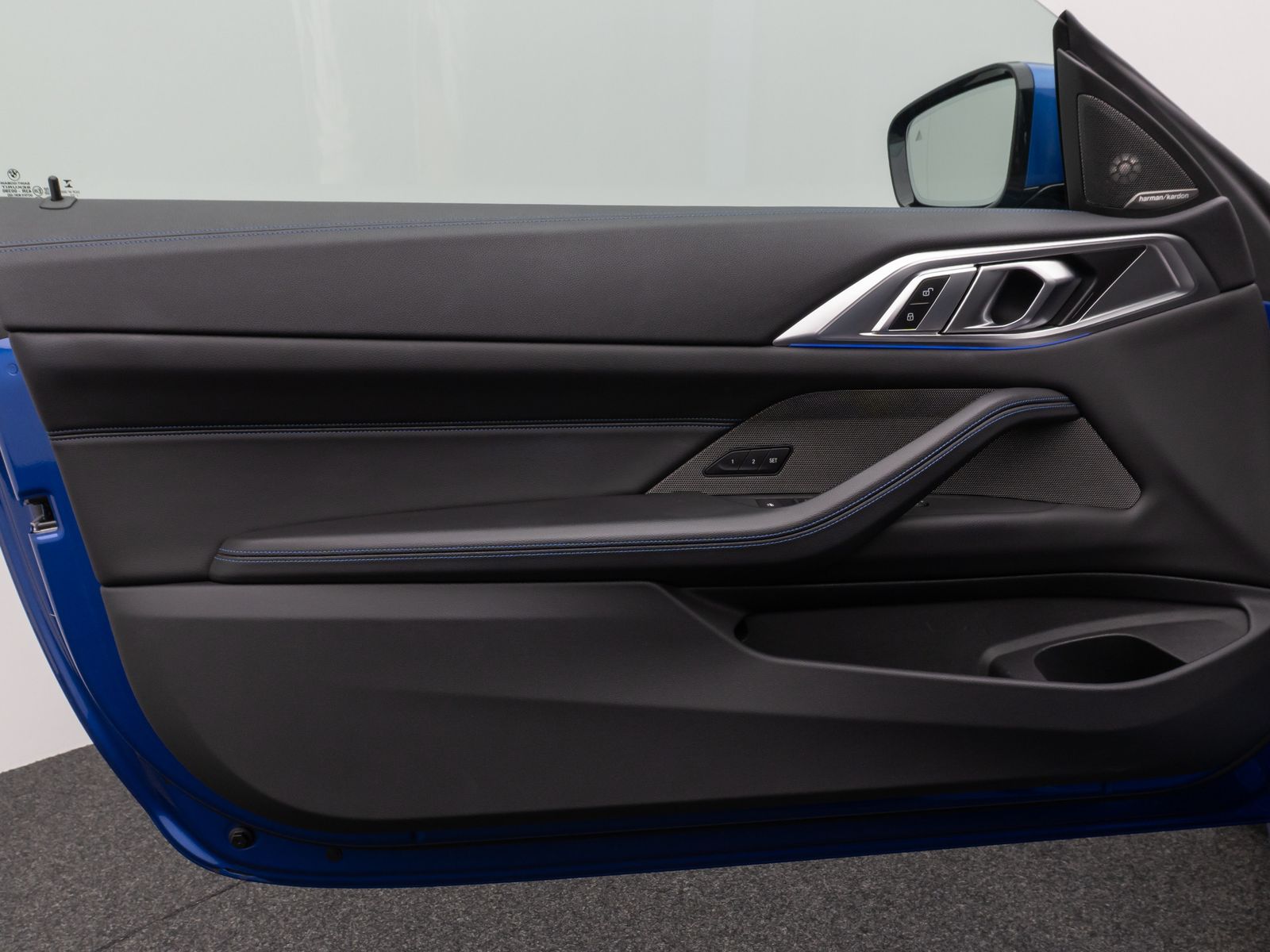 Fahrzeugabbildung BMW M440i xD Laser Kamera HUD DAB H/K Komfort 19Zoll