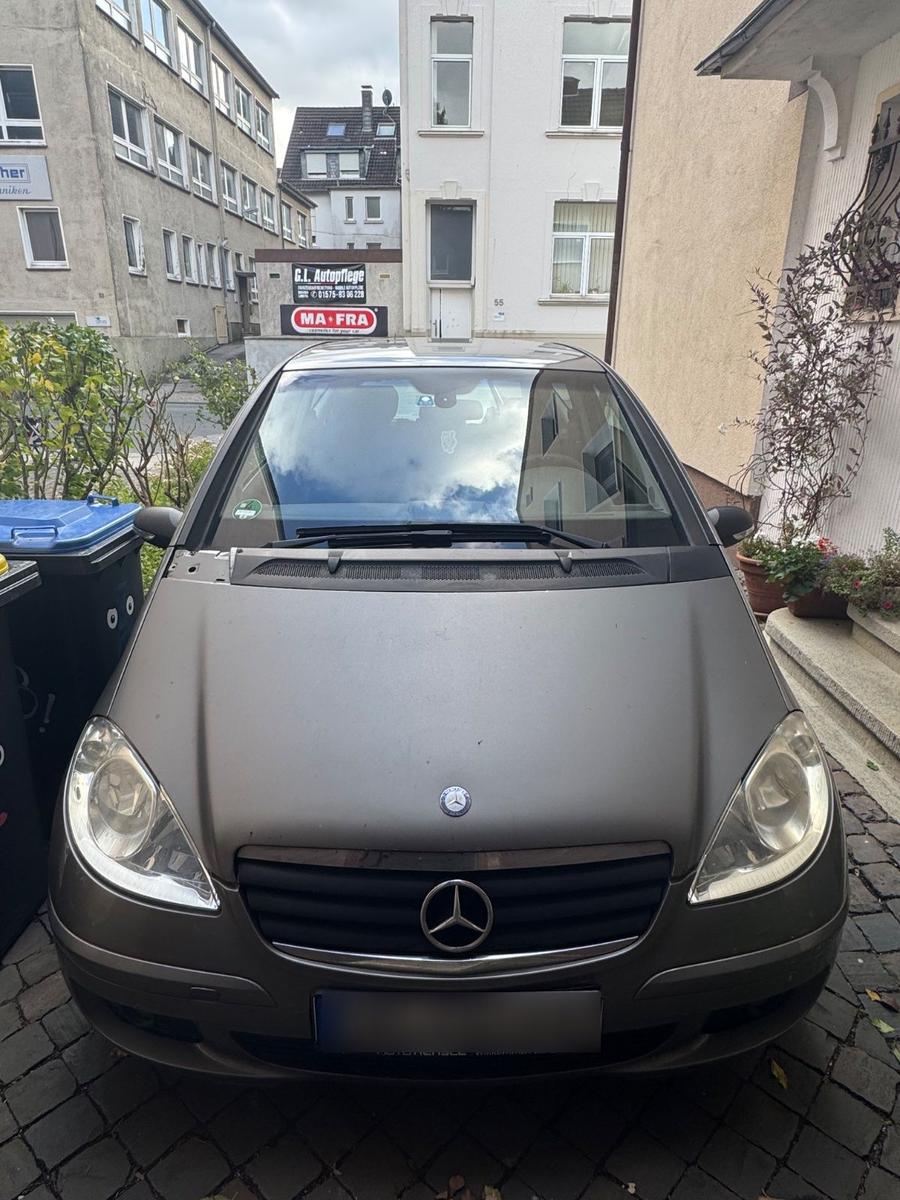 Mercedes-Benz A 180