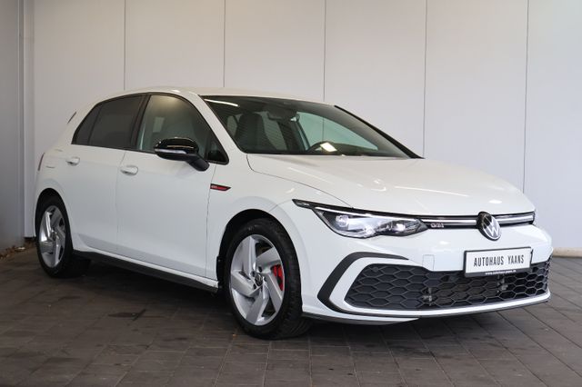 Volkswagen Golf VIII GTI 2.0 TSI AID+CARPLAY+LED+AMBIENT