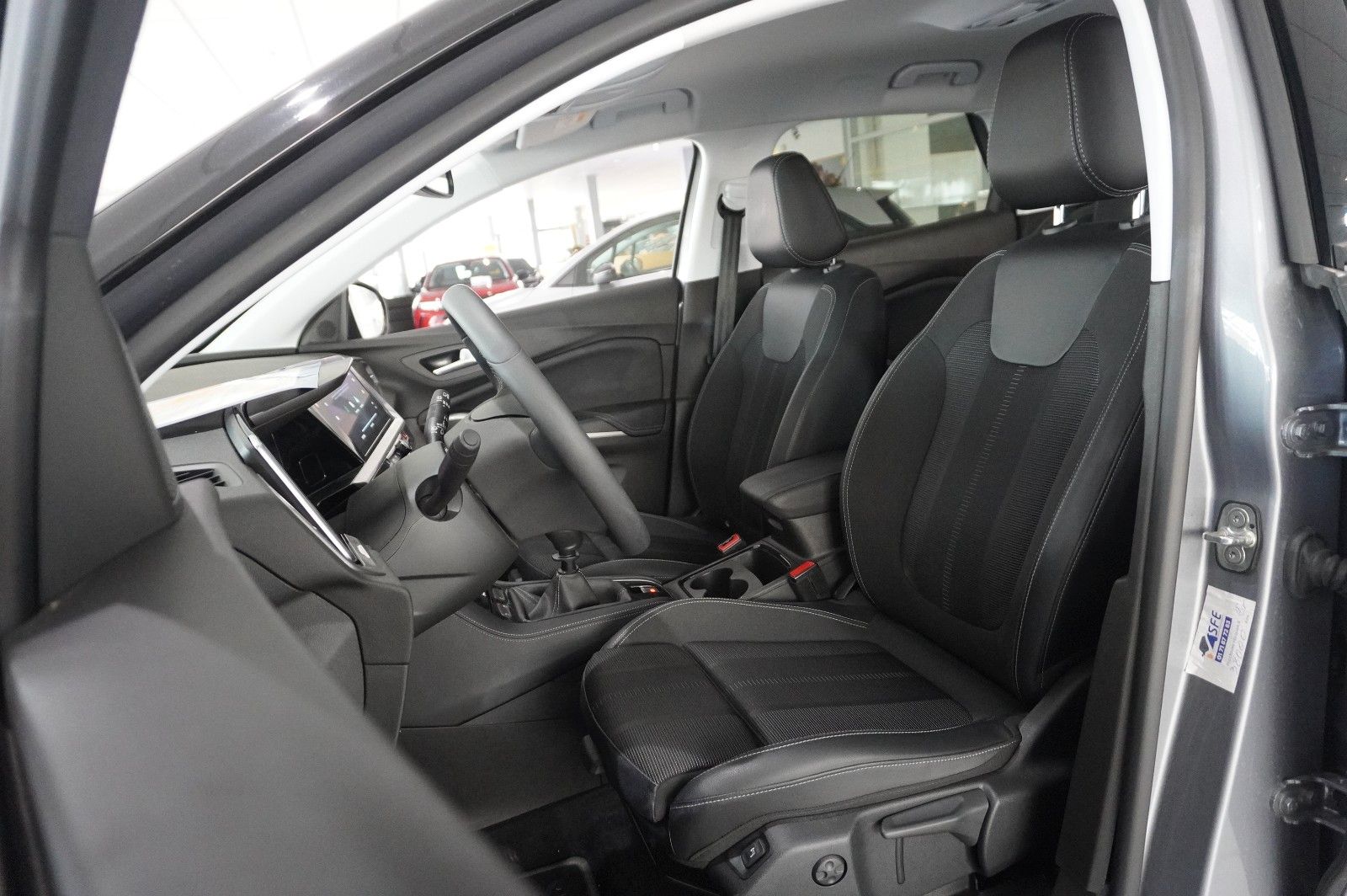 Fahrzeugabbildung Opel Grandland (X) 1.2T GS LINE NAVI/LED/KAMERA/SPORT