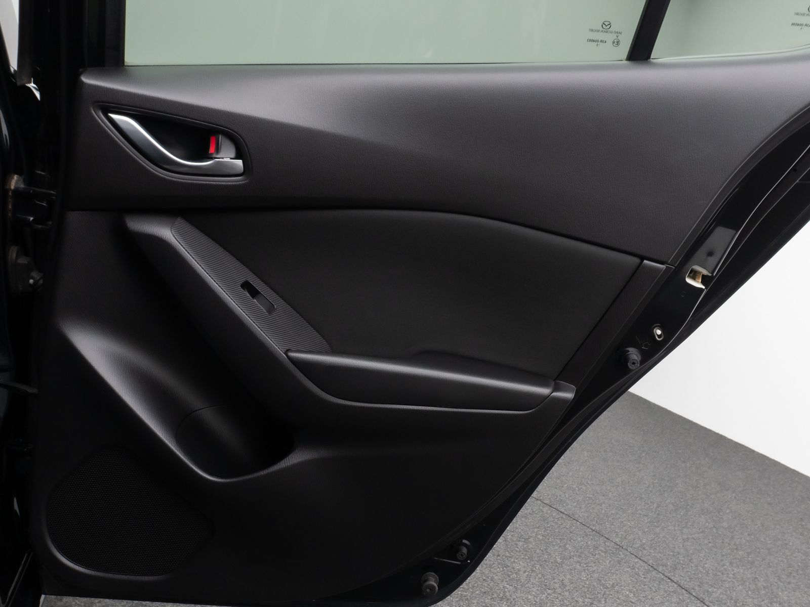 Fahrzeugabbildung Mazda 3 Lim. Sports-Line Kamera Sitzhzg DAB HUD BOSE