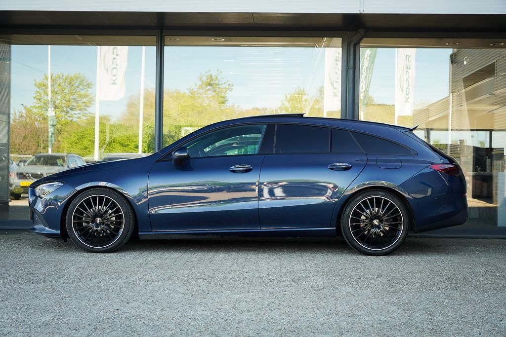 Mercedes-Benz CLA 180 Shooting Brake d / Aut / Pano / Sfeerver imagem 3