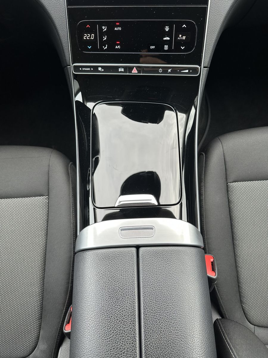 Fahrzeugabbildung Mercedes-Benz C 200d T Business 9G-TRONIC NAV+LED+ACC+KAMERA