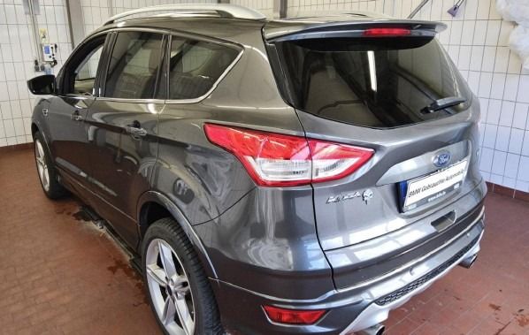 Fahrzeugabbildung Ford Kuga 1.5EcoBoost Individual XENON NAVIGATION 1HD