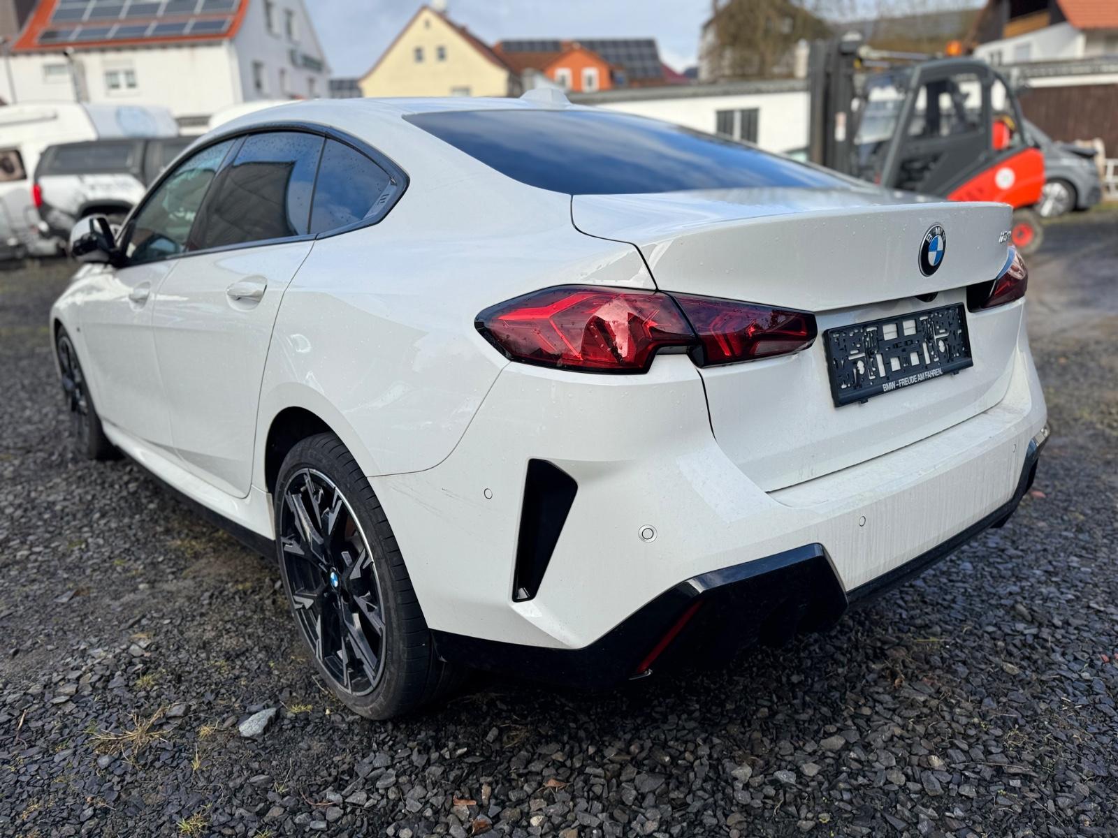 BMW 218d Gran Coupe* M-Sport*HUD*FACELIFT*HARMAN