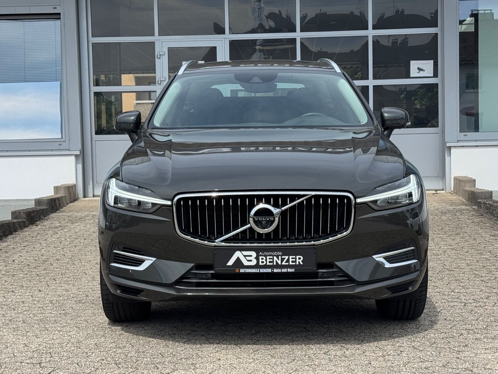 Fahrzeugabbildung Volvo XC60 Inscription Recharge/360°Cam/AHK/PANO/Navi/
