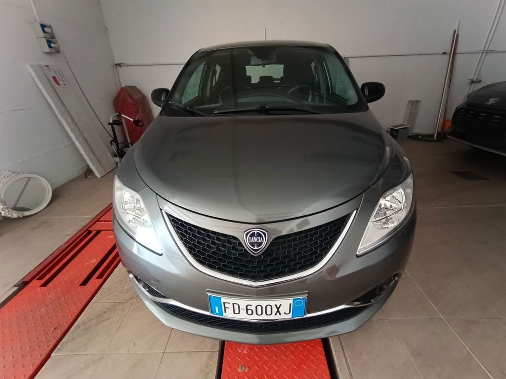 Image of Lancia Ypsilon