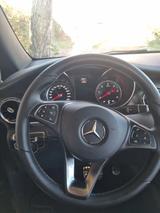 Mercedes-Benz 300 V 300 d Aut. AVANTGARDE kompakt AVANTGARDE - Mercedes-Benz 300 aus 2023