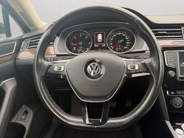 Volkswagen Passat Variant - 9