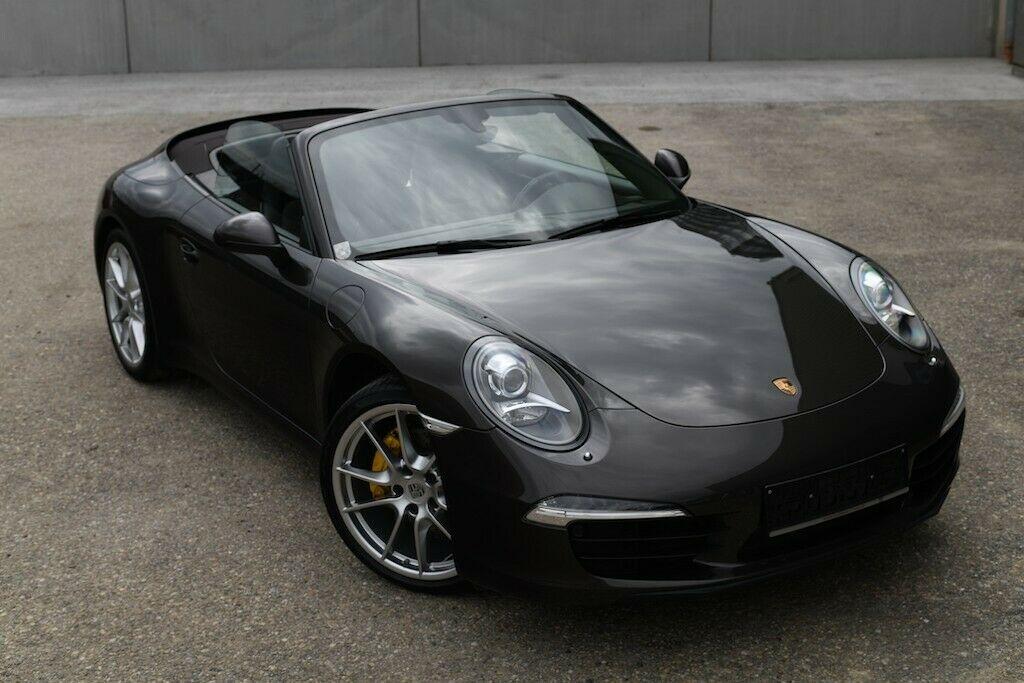 Porsche 911 Carrera Cabriolet PDK Bose