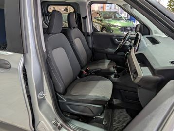 Ford Tourneo Courier Trend Tempomat  Digitaler Tacho
