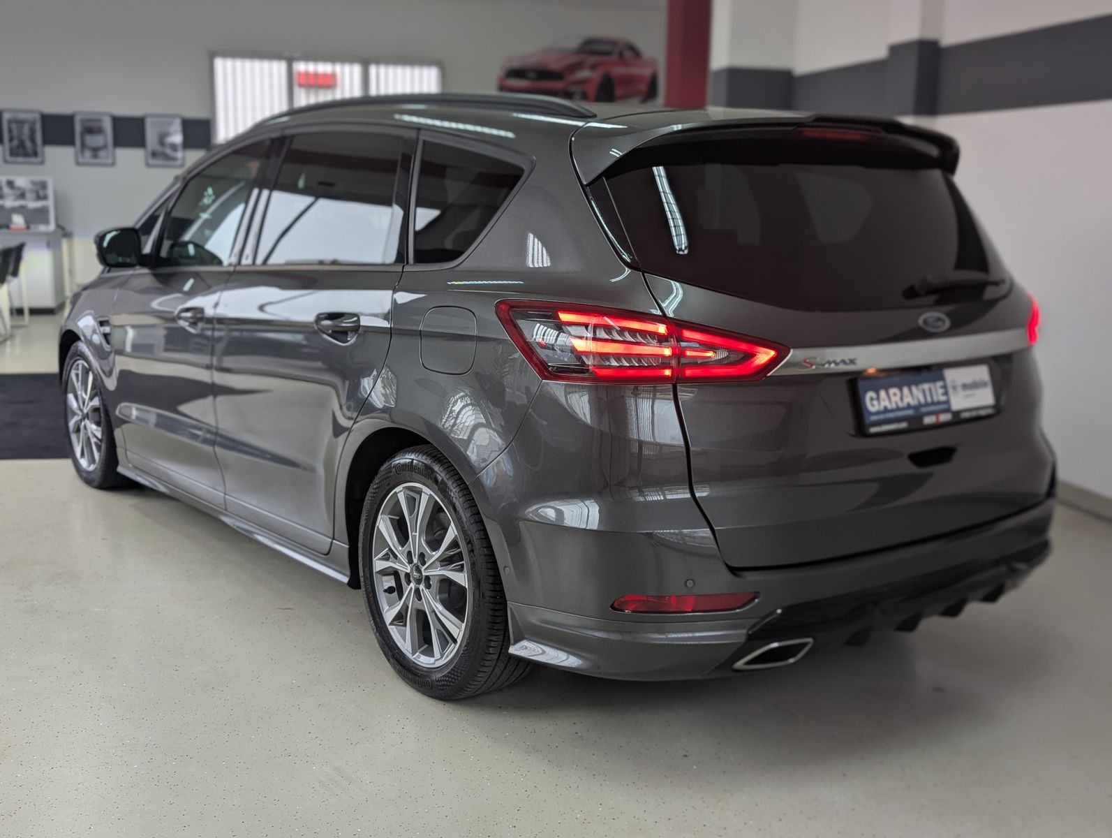 Fahrzeugabbildung Ford S-MAX 2.0 ST-Line ACC LED KAM StHZ SHZ MEMO