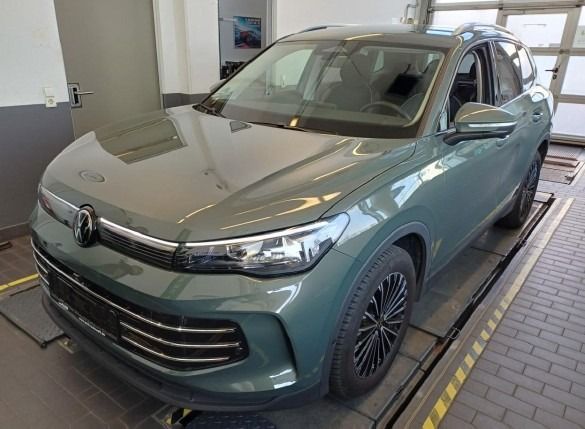 Volkswagen Tiguan 1.5 eTSI 110 kW Elegance ANHZV CIPRESSINO