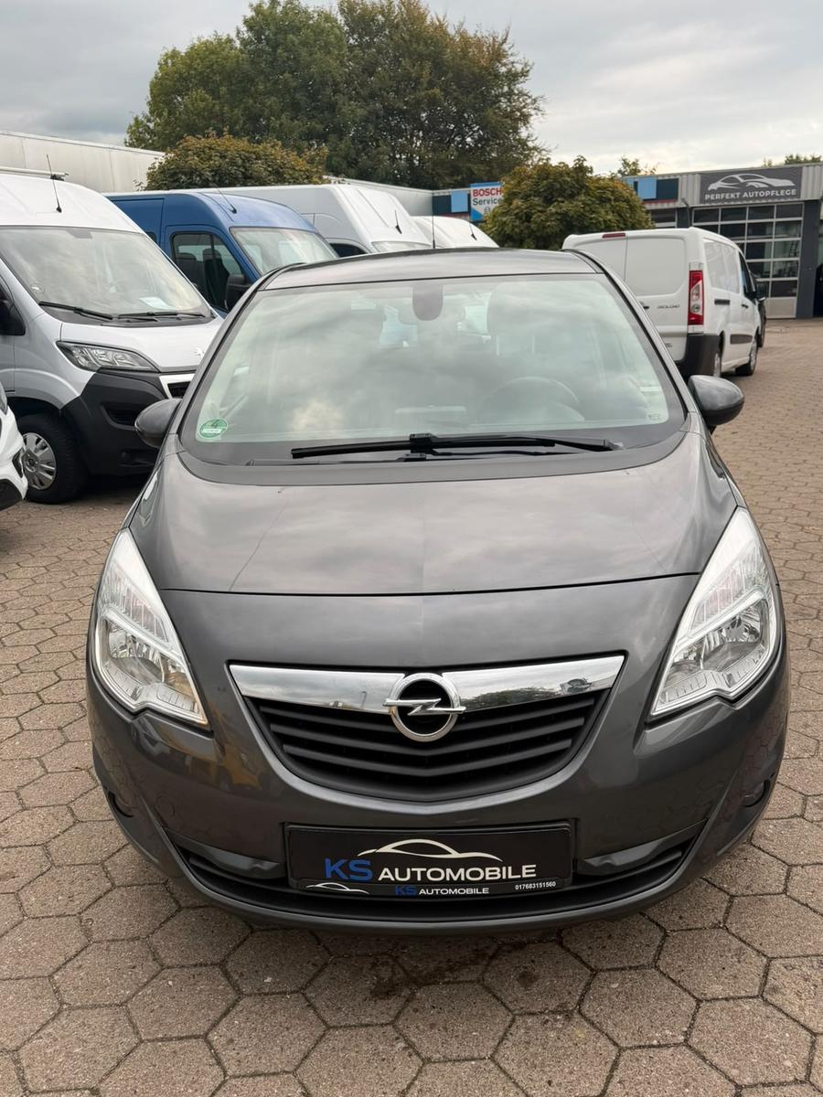 Opel Meriva 2011 — interior