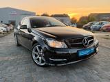 Mercedes-Benz C 220 C -Klasse Coupe  2,1 CDI Sportpaket AMG - Mercedes-Benz C 220: Cdi Sport