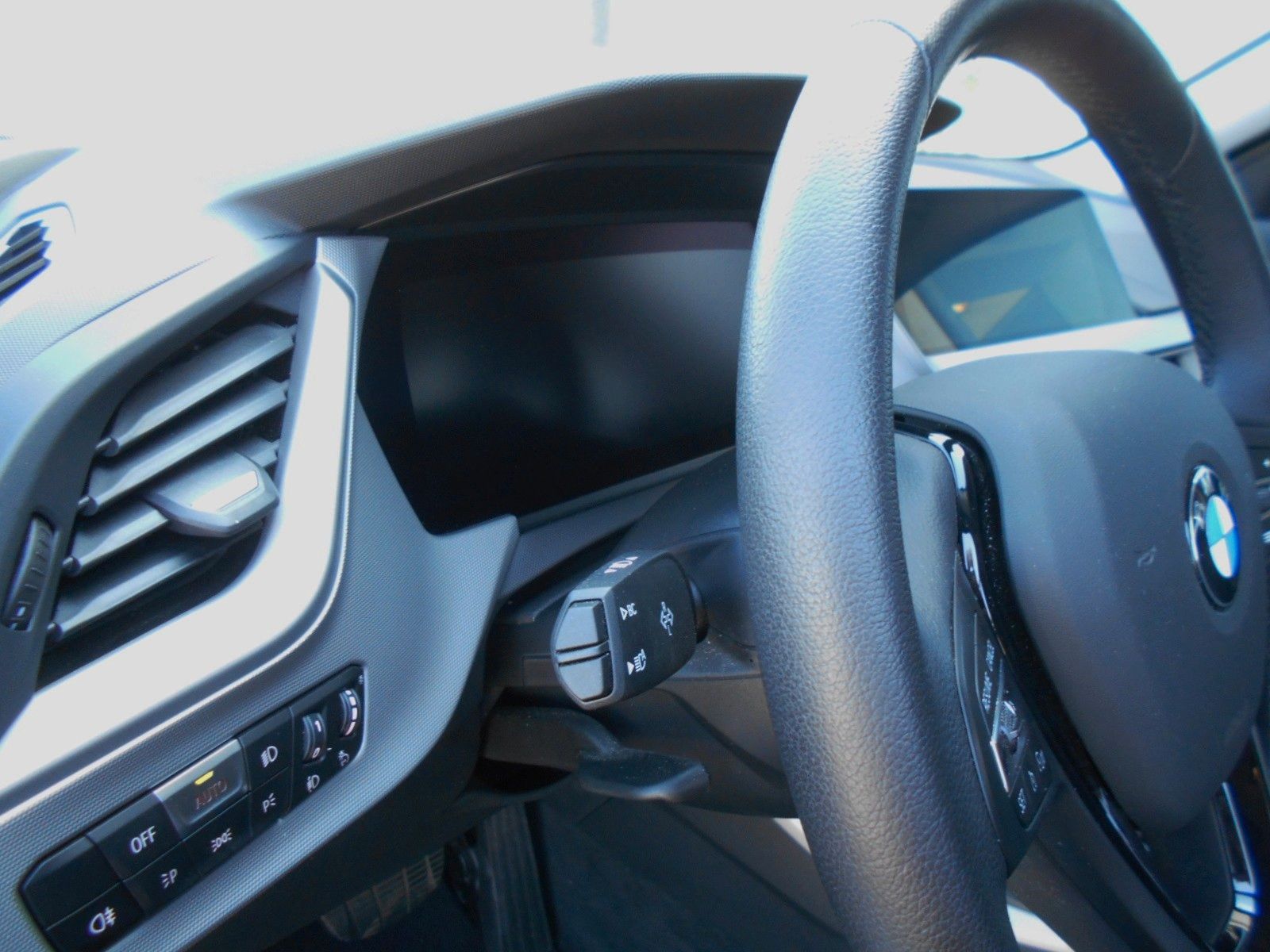 BMW 118iA 6`KM!!! -NAVI-LED-SITZHEIZUNG-CARPLAY-DAB- foto 10