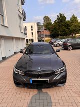 BMW 320d Touring M Sport Automatik M Sport - BMW 320 Gebrauchtwagen in Krefeld