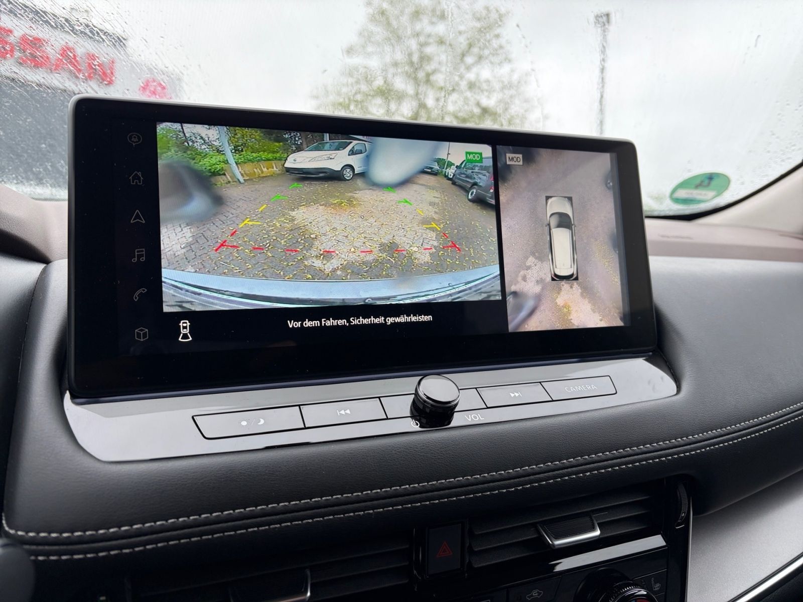 Fahrzeugabbildung Nissan X-Trail 1.5 VC-T e-Power N-Connecta*AHK*NAVI*360