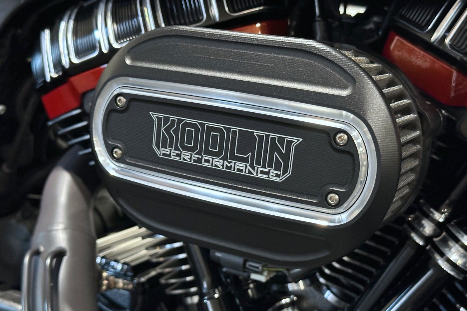 Fahrzeugabbildung Harley-Davidson CVO Road Glide KODLIN 23" FAT TI