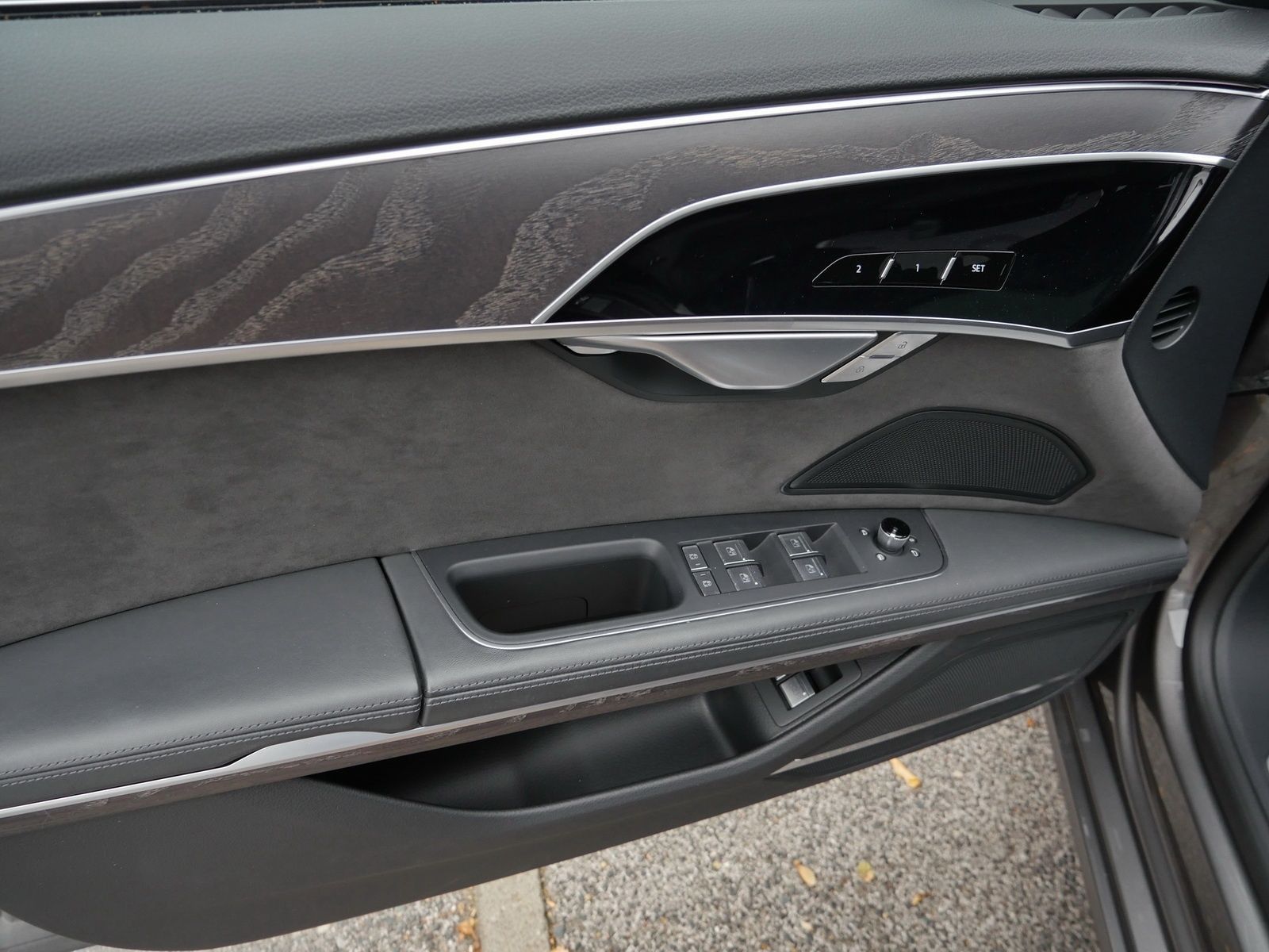 Audi A8 - Bild 21