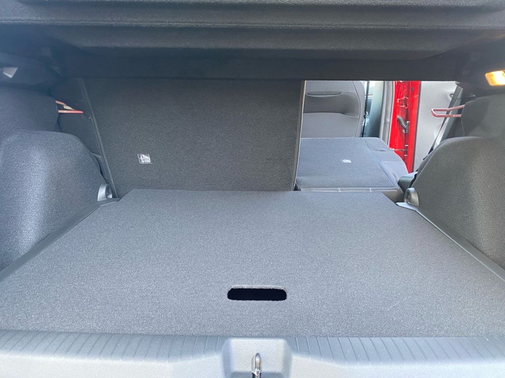 Fahrzeugabbildung Citroën C3 Aircross Turbo 100 Stop&Start PLUS