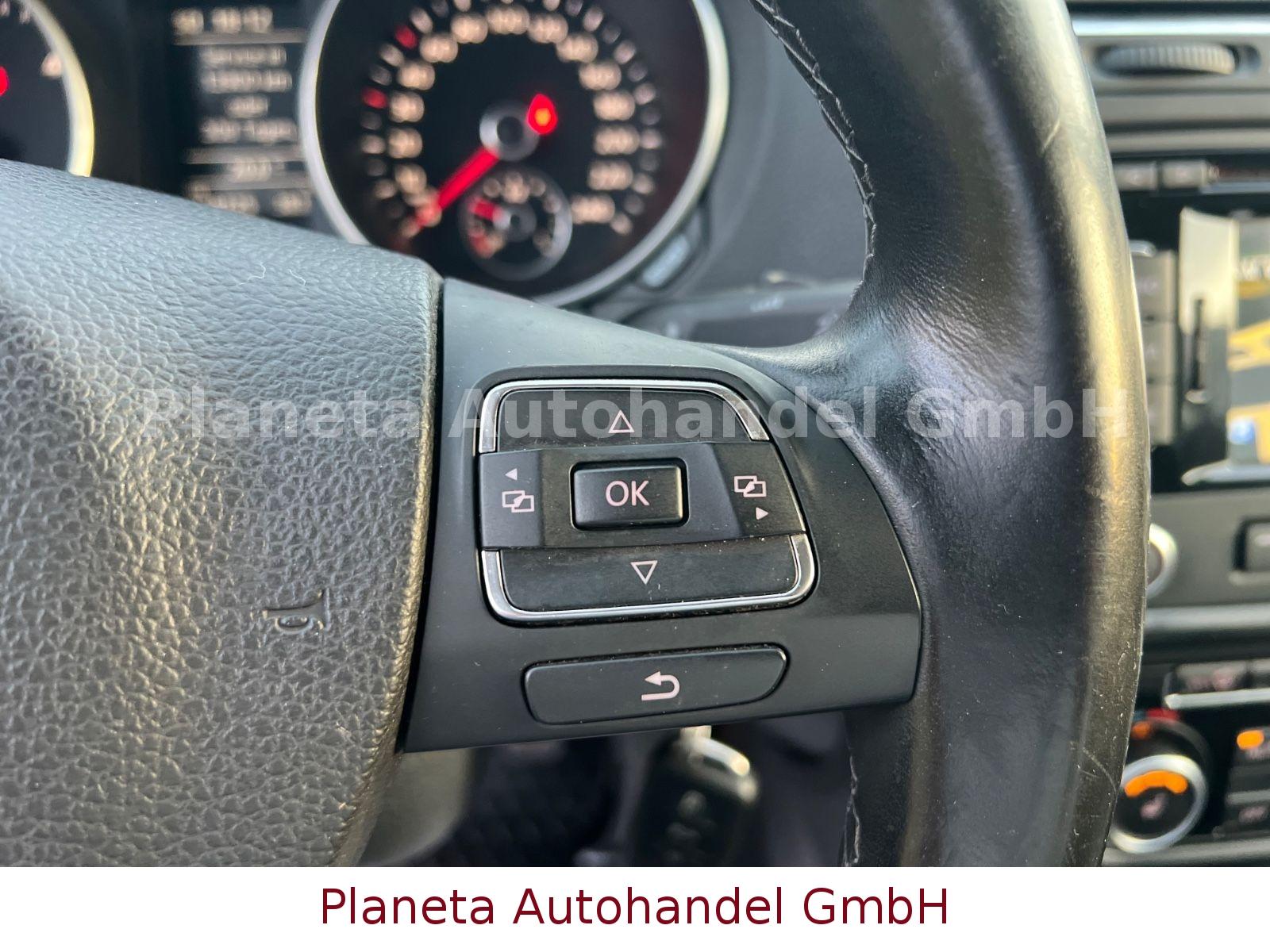 Volkswagen Golf 2011 — photo 18