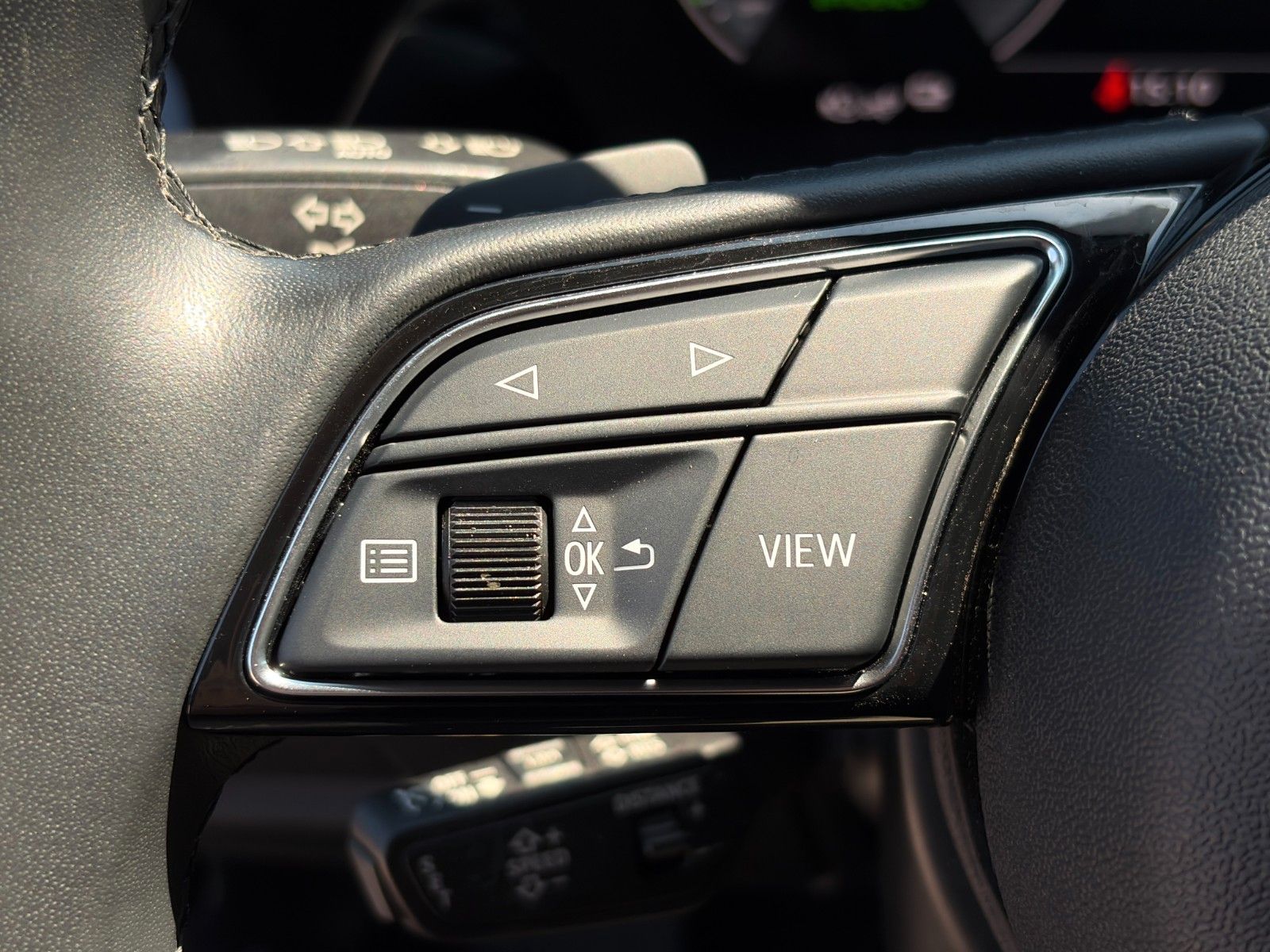 Fahrzeugabbildung Audi A3 Sportback 40 TFSIe Virtual 2Z-Klima PDC SHZ