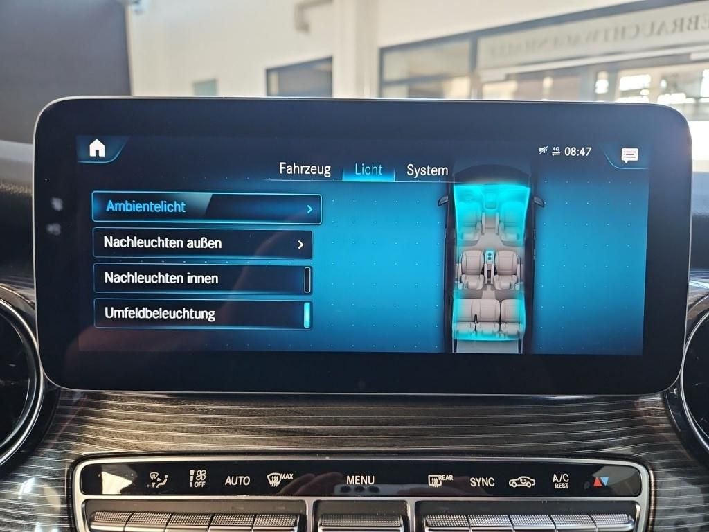 Fahrzeugabbildung Mercedes-Benz V 300 ED lang 7 Sitze Sound 19'' LED AHK 10''MBU