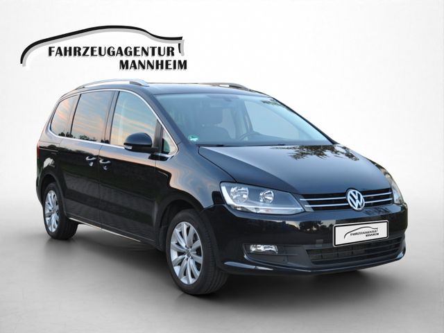 Volkswagen Sharan Highline BMT *LEDER - PANORAMA - 7 Sitze*