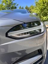 Volvo V90 Cross Country D5 AWD Pro Geartronic Pro - Volvo V90 Cross Country aus 2018