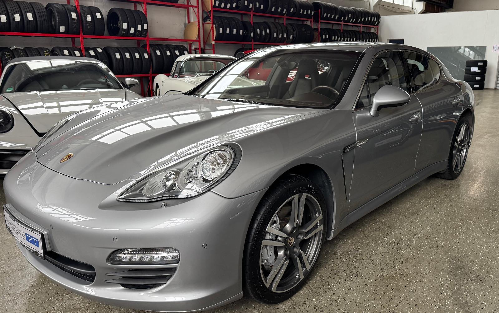 Porsche Panamera 3,0 Hybrid S