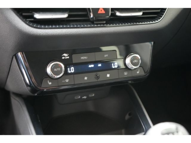 Fabia DRIVE TSI+LED-SCHEINWERFER+SITZ-/LENKRADHE