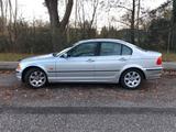 BMW E46 320i (Bj 2000. 177.000km) - BMW 320 aus 2000: E46