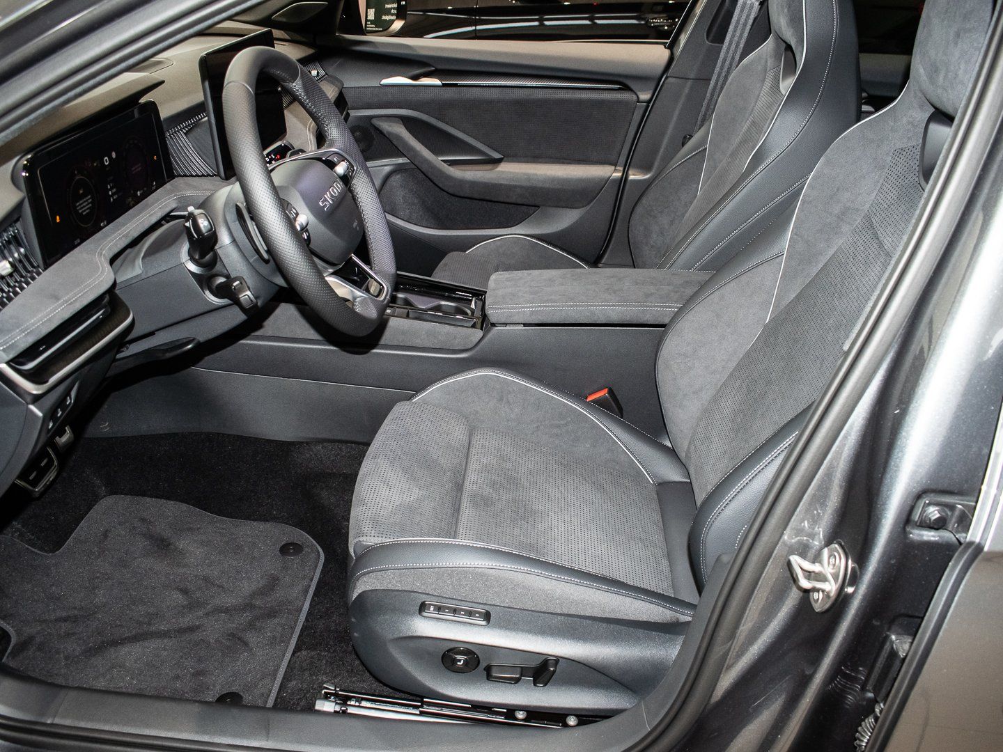 Skoda Superb - Bild 15