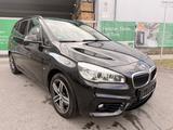BMW Gran Tourer 220 d Sport Line*Navi*SHZ*AHK* - BMW 220 mit Diesel-Antrieb: Automatik