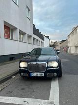 Chrysler 300c - Chrysler Gebrauchtwagen in Aachen