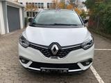 Renault Scenic IV Grand Initiale Paris - Renault Scenic Initiale-Paris mit Benzin-Antrieb