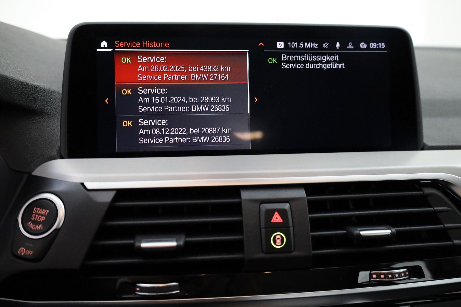 Fahrzeugabbildung BMW X4 20d xDrive xLine Leder,Navi,LED,HeadUp,SH,PDC