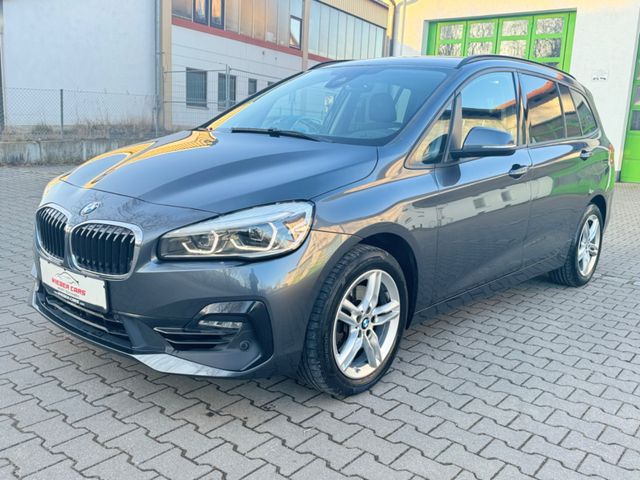 BMW 218 Gran Tourer Sport Line+LED+NAVI+SCHECKHEFT!!