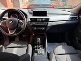 BMW X2 sDrive18i -Panorama Dach - Business Paket - : Geländewagen, Panorama Dach