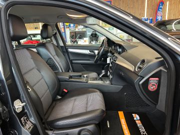 Mercedes-Benz C 250 T AVANTGARDE *TÜV NEU*Navi*PDC*
