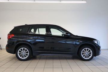 BMW X1 sDrive 18 i Klima PDC SommerWinterräder