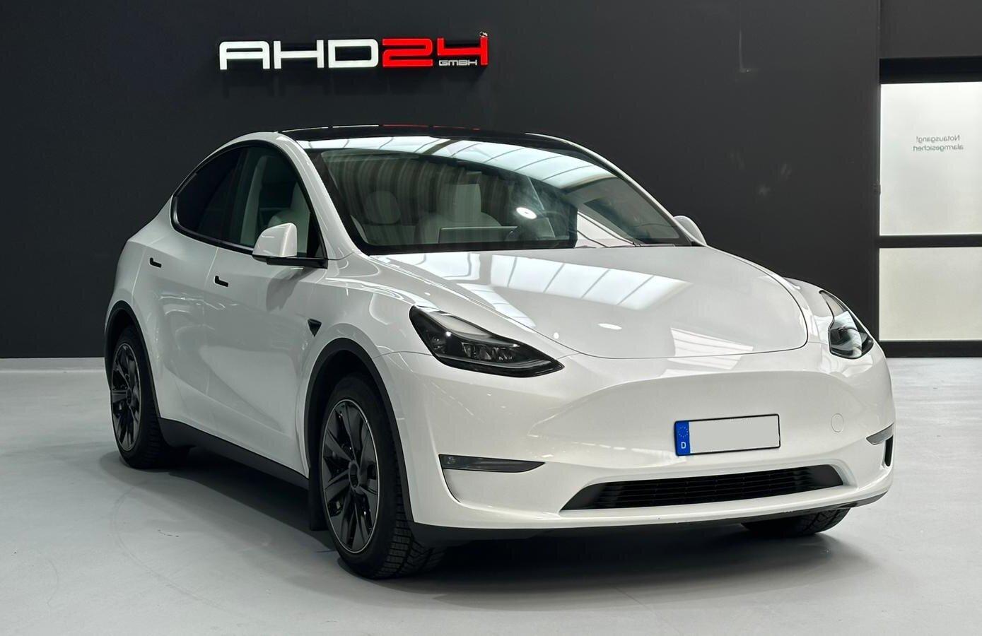 Tesla Model Y Dual Maximale Reichweite Dual AWD Navi