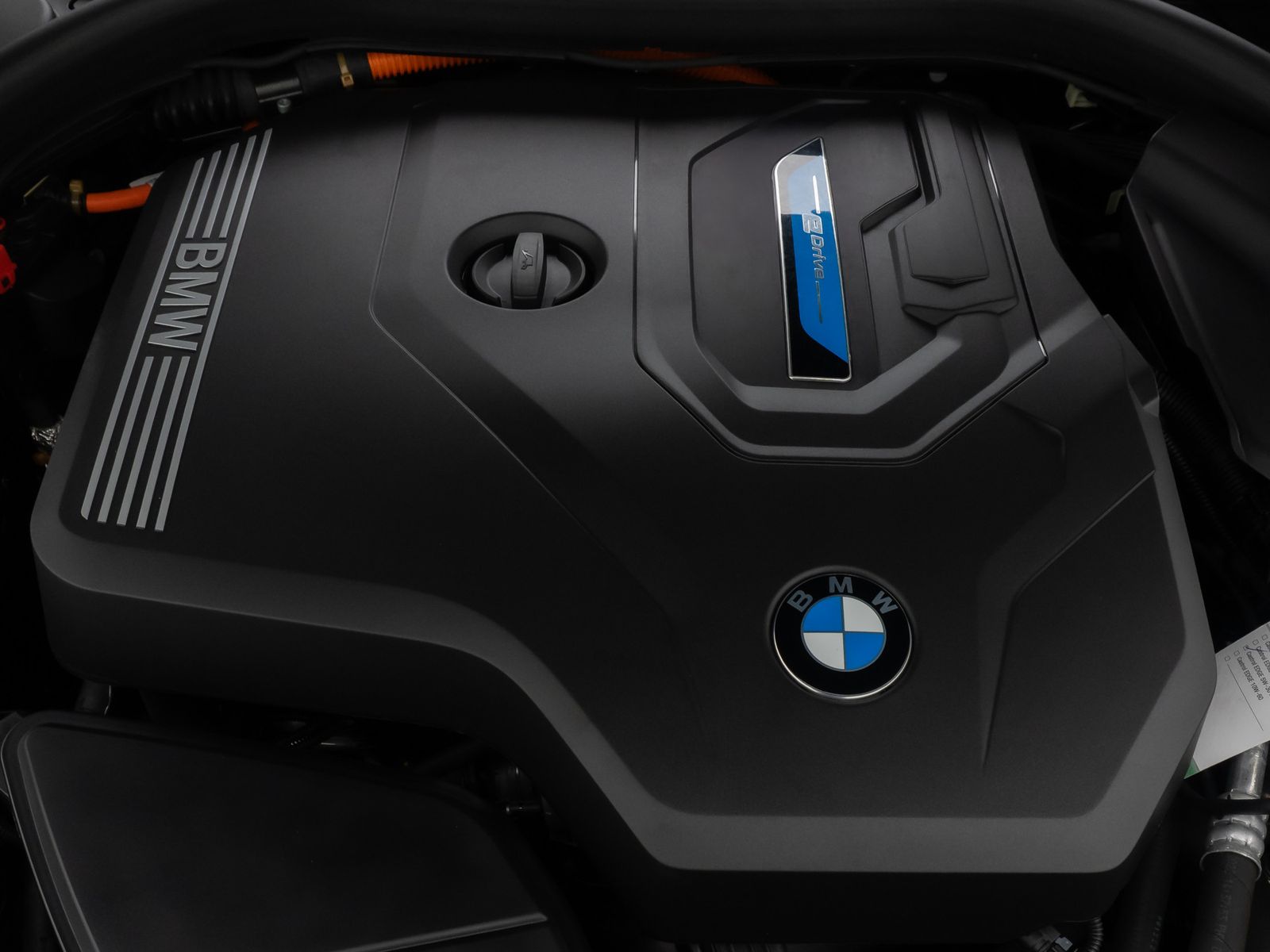 Fahrzeugabbildung BMW 530e Luxury Line HUD H/K DAB Laser Belüftung