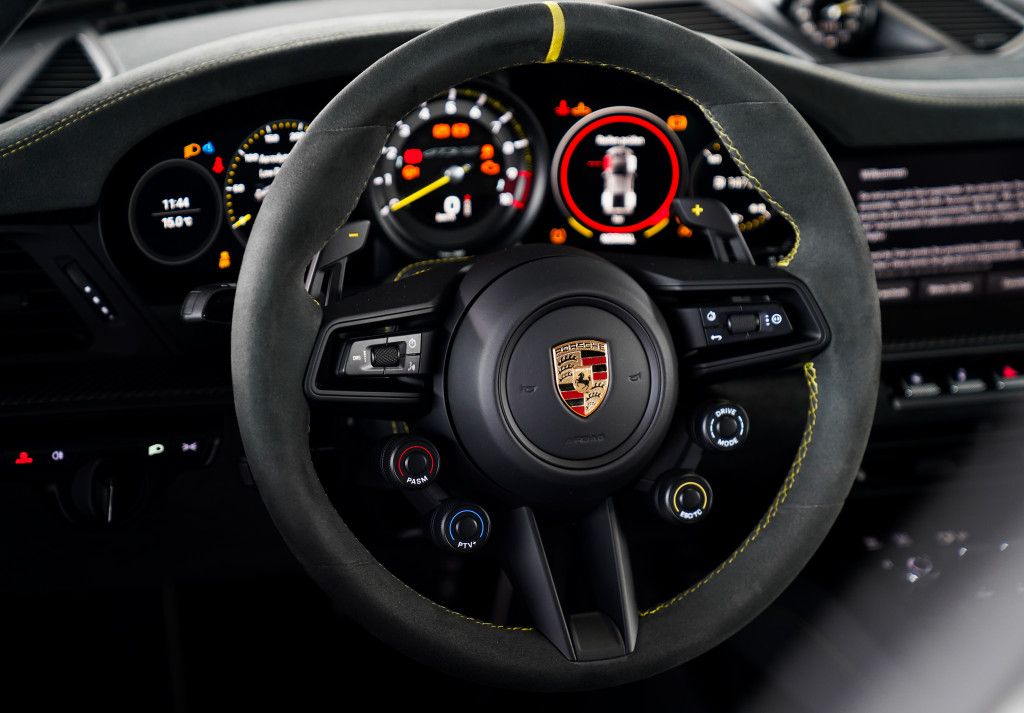 Porsche 992